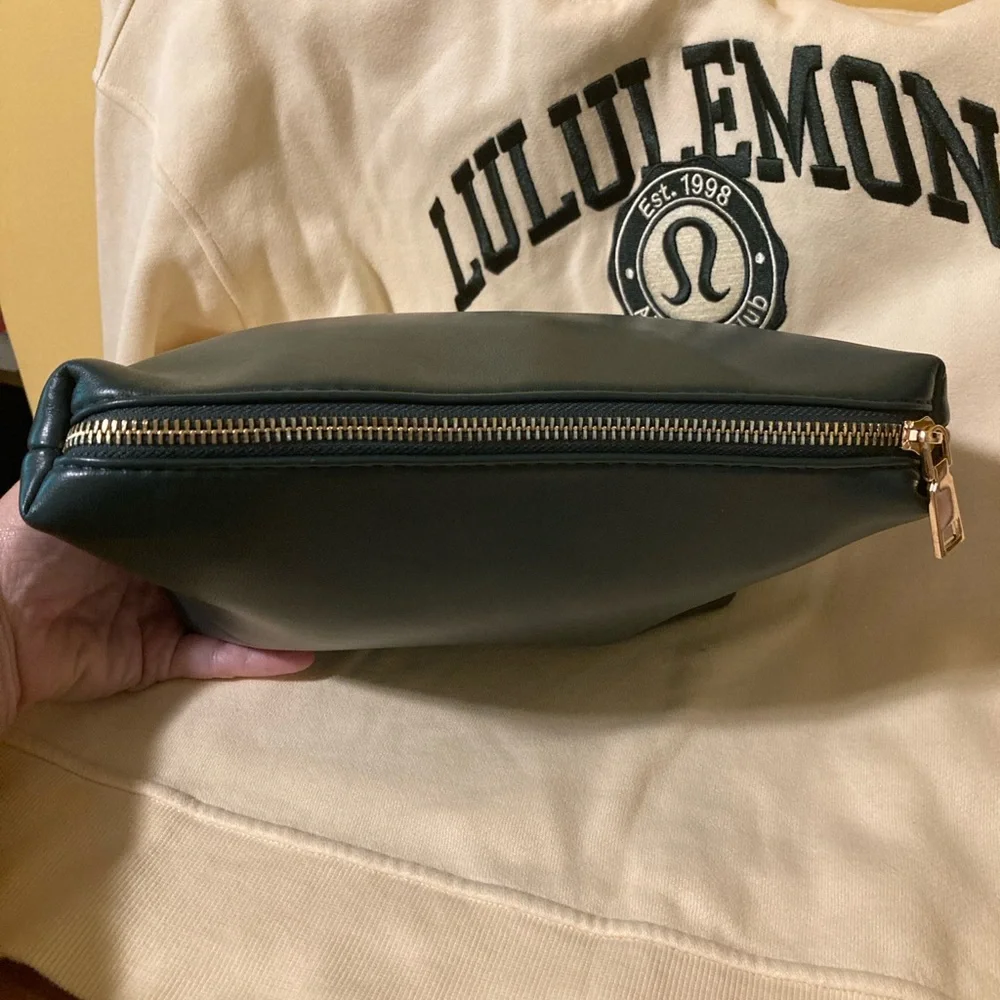 Anthropologie Emerald Green Cosmetic Pouch with Gold Zipper Used Excellent - Picture 7 of 8